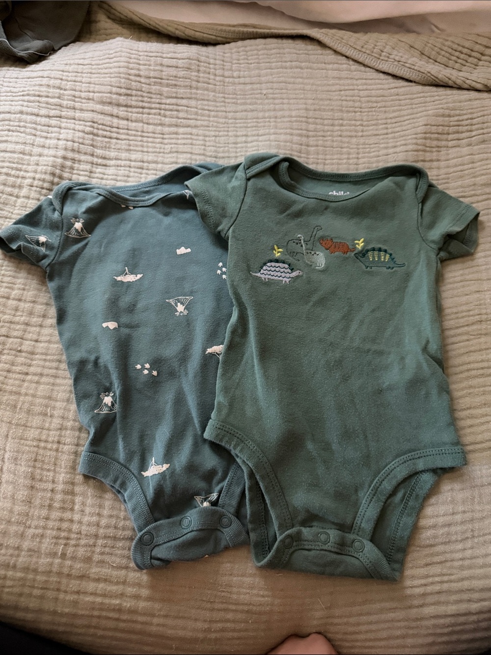 Carter's Green Dino & Sea Creature Short Sleeve Onesies - 2 Pack
